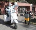 VAN BÜYÜKŞEHİR BELEDİYESİ TARAFINDAN KENTİN TÜM CADDE VE SOKAKLARINDA YENİ ALINAN ELEKTRİKLİ BİOCYCLE MOTORLARLA İLAÇLAMA ÇALIŞMASI YAPILIYOR