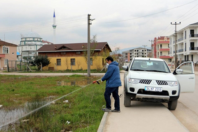 Yalova'da haşerelere karşı ilaçlama